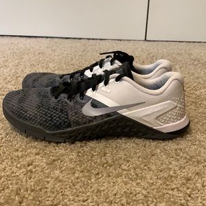 Men’s Nike Metcon 4 Camo/White